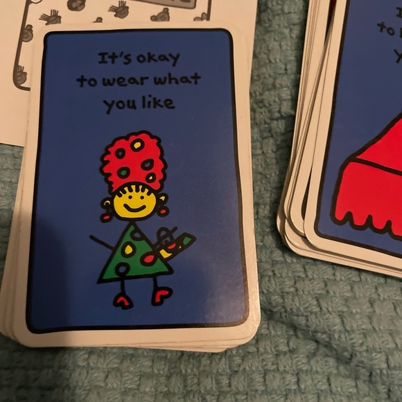 The Okay Card Game - Blue and Yellow 1999 Todd Parr International Playthings - Picture 2 of 8